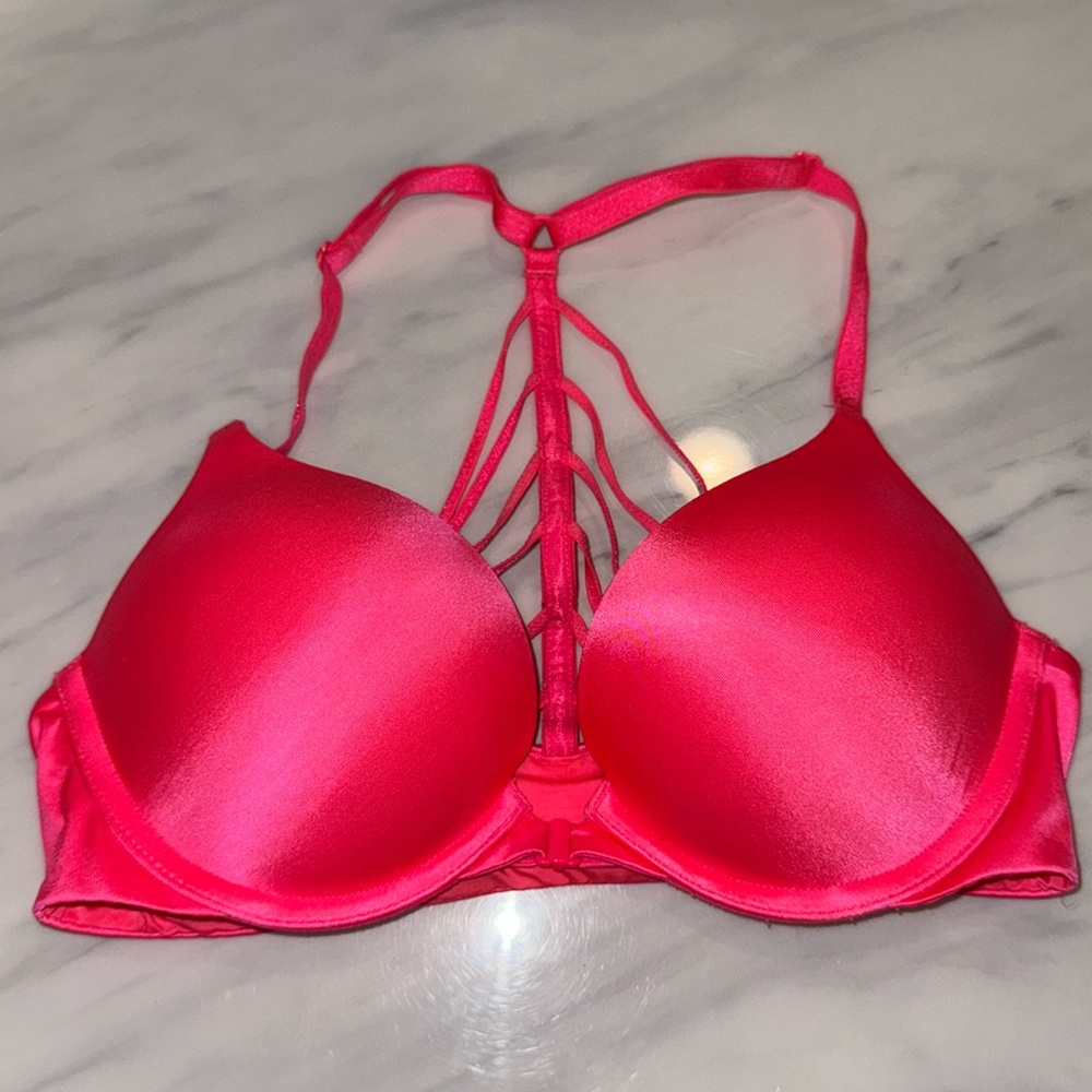 Victoria secret Pre owned push up bra 32b
